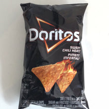 Charger l'image dans la galerie, DORITOS - PIMENT INFERNAL - SACHET 80G
